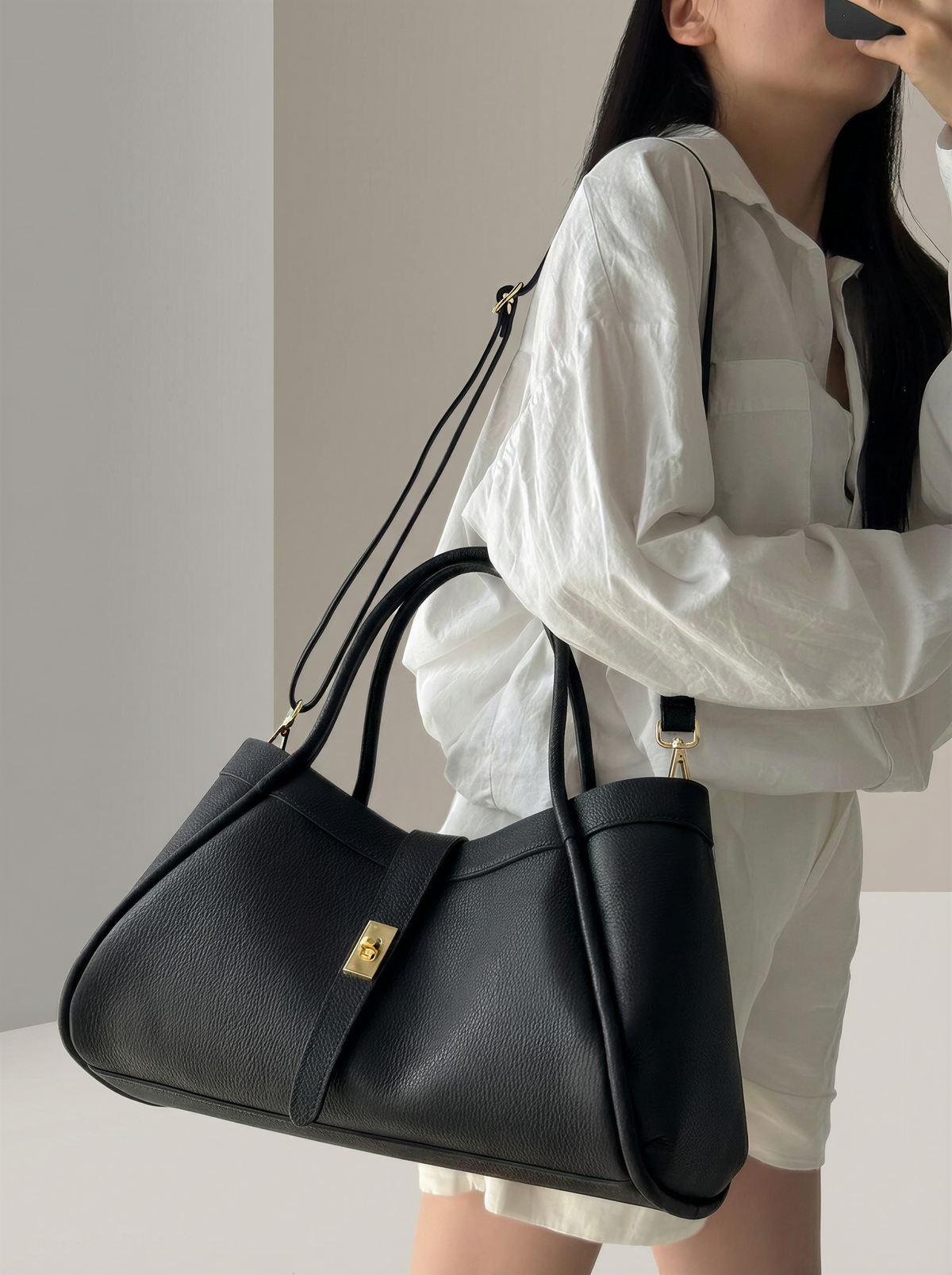 Orthorun|Elegant Large Genuine Leather Bag Made in Italy – 45x25x20
