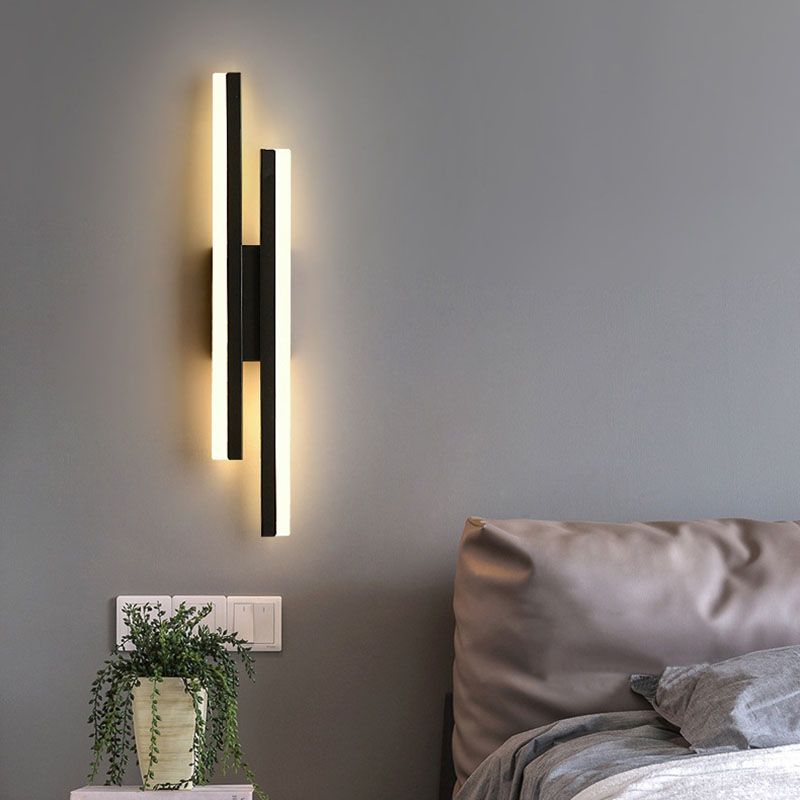 Orthorun | Alana Modern LED Wall Light - Elegant Black/Gold Wall Lighting