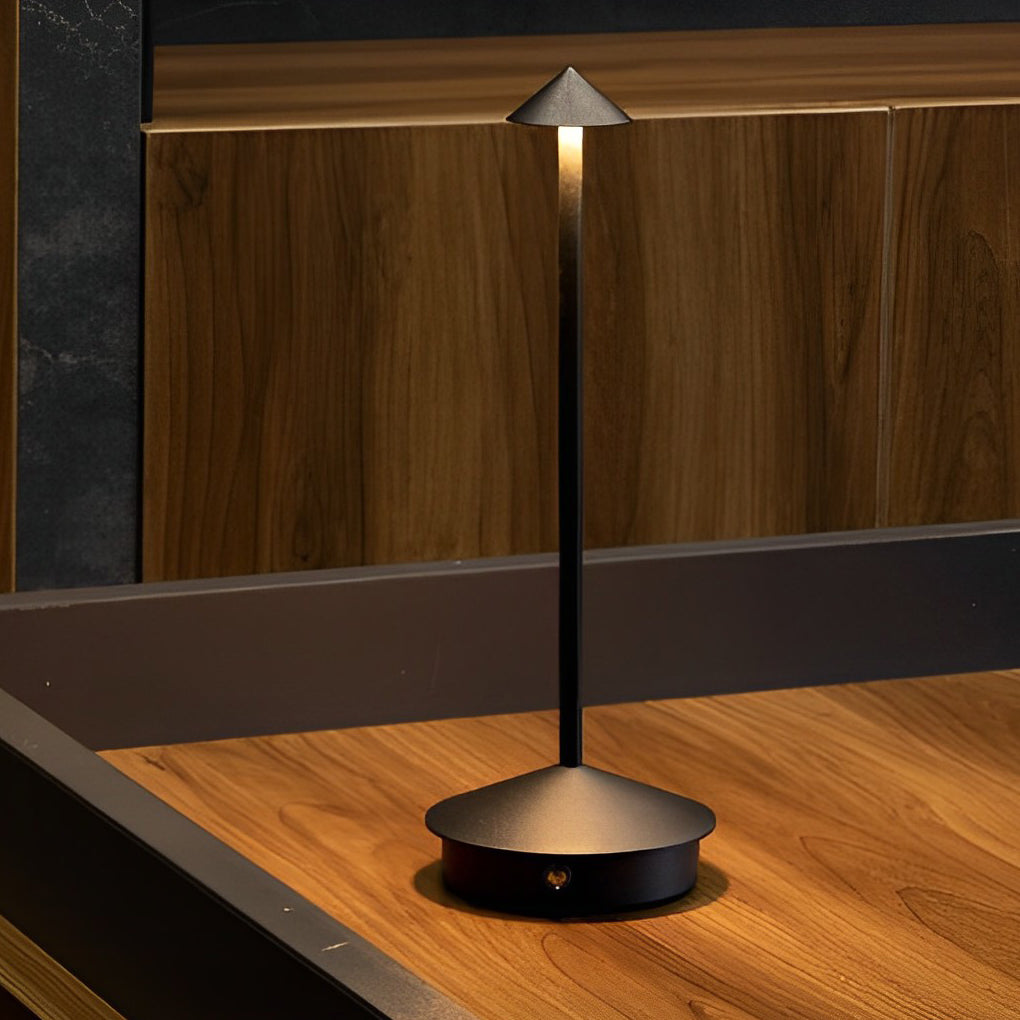 Orthorun | Stylish Dimmable USB Table Lamp – Modern LED Desk Light