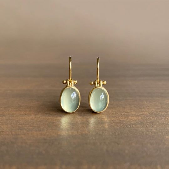 Orthorun | Vintage Earrings with Green Moonstone – Elina Elegant Gemstone Jewelry