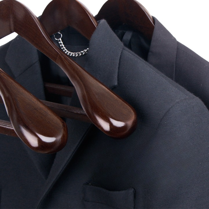 Orthorun | Luxury Wooden Clothes Hangers with Curved Design
