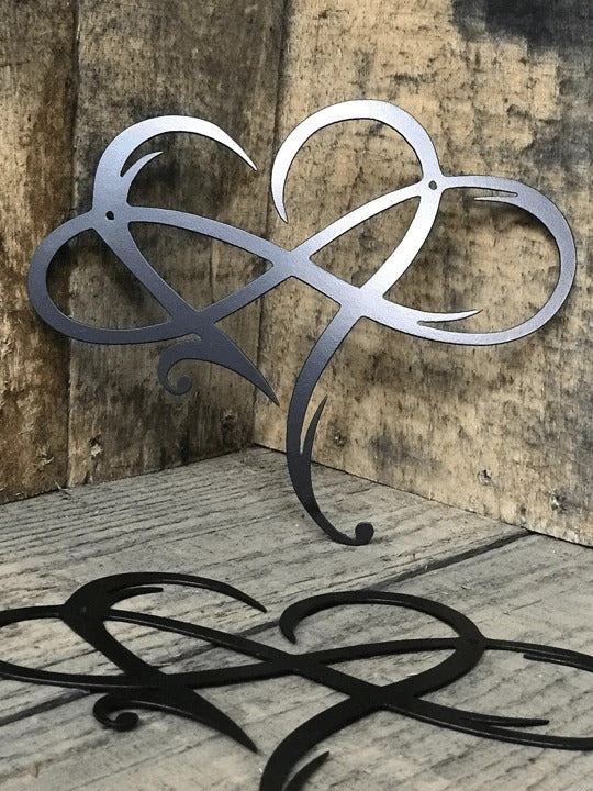 Orthorun | Endless Heart Steel Wall Decoration – Metal Wall Art for Living Room & Bedroom