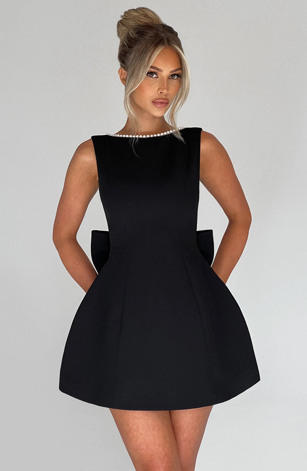 Alura | Women’s Chic Stylish Mini Dress