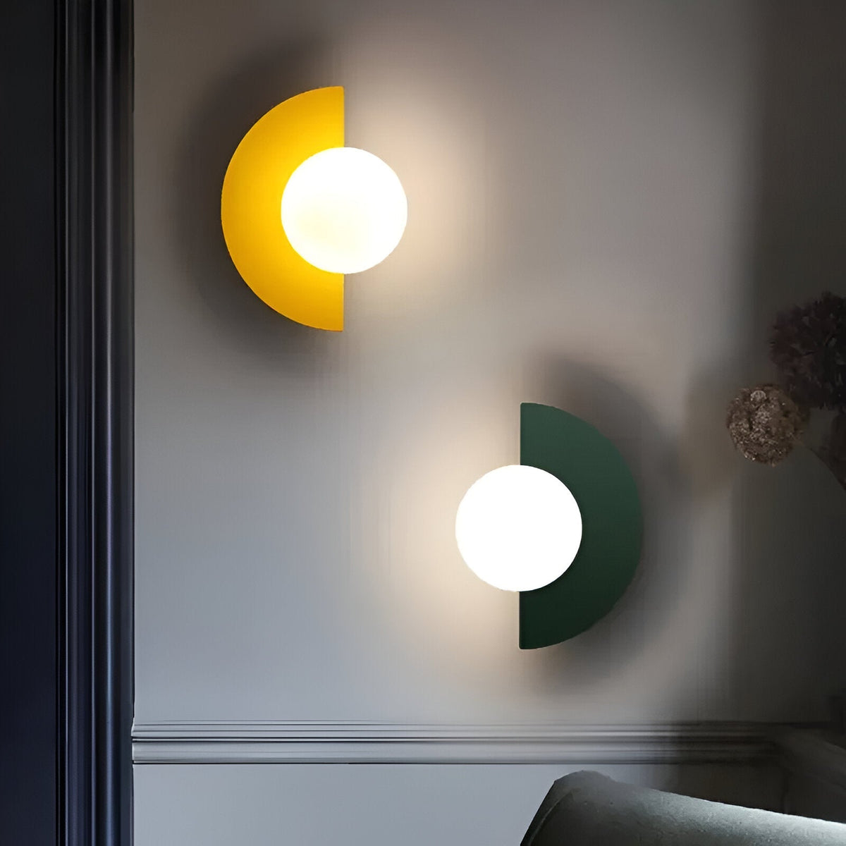 Orthorun | LumiSphere Light - Modern Plug-in Wall Sconce