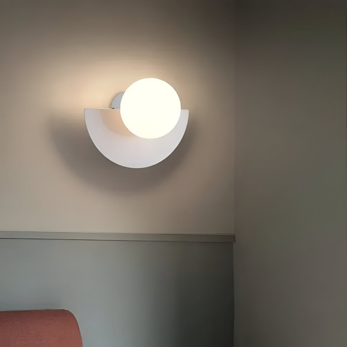 Orthorun | LumiSphere Light - Modern Plug-in Wall Sconce