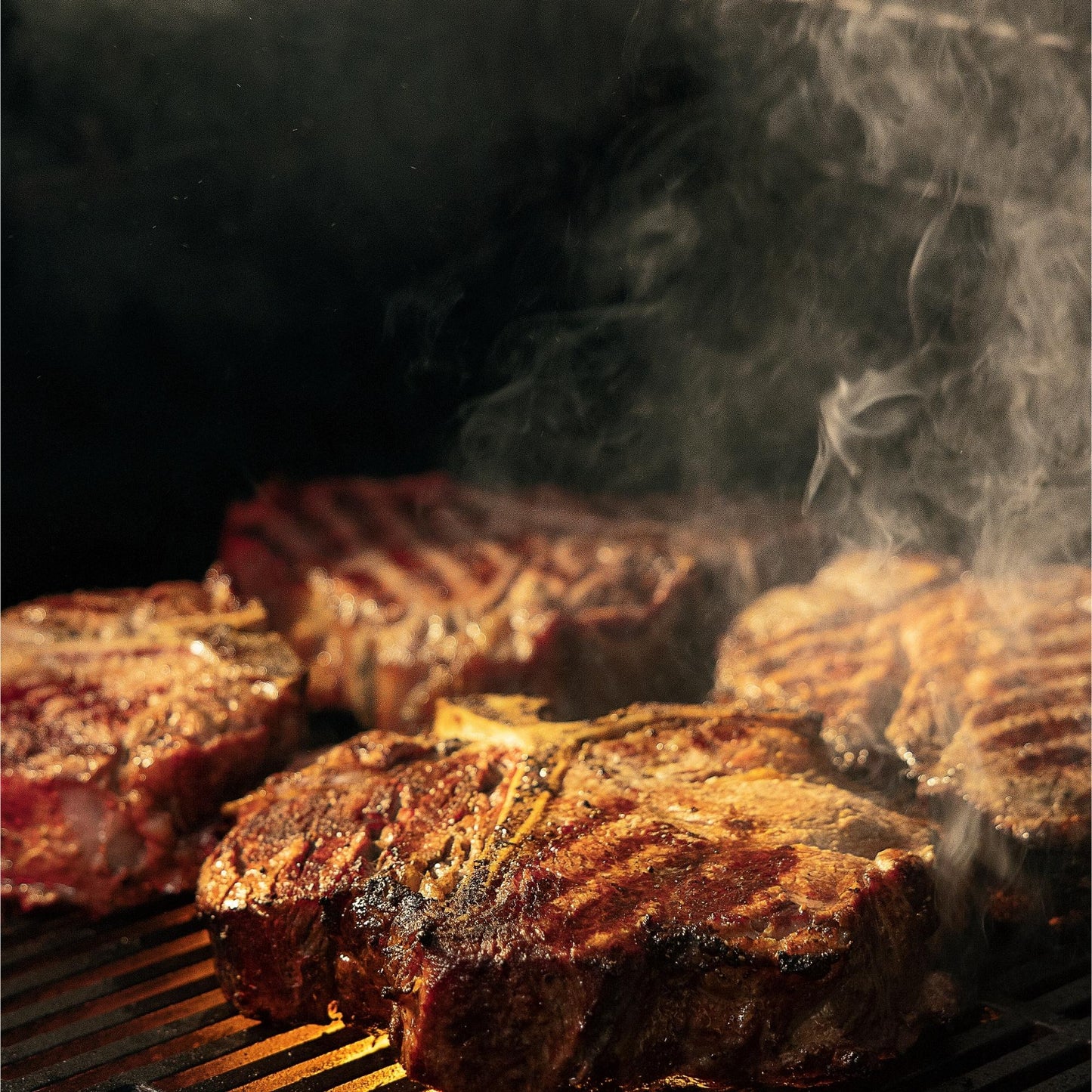 Masterbuilt 36-inch Charcoal Grill