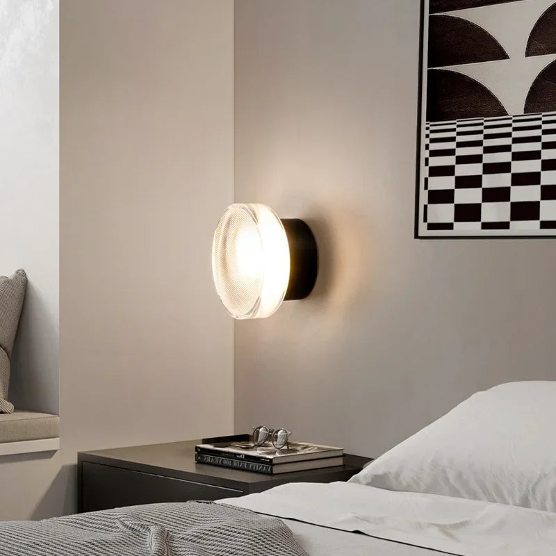 Orthorun | Modern Round Wall Lamp for Atmospheric Elegance