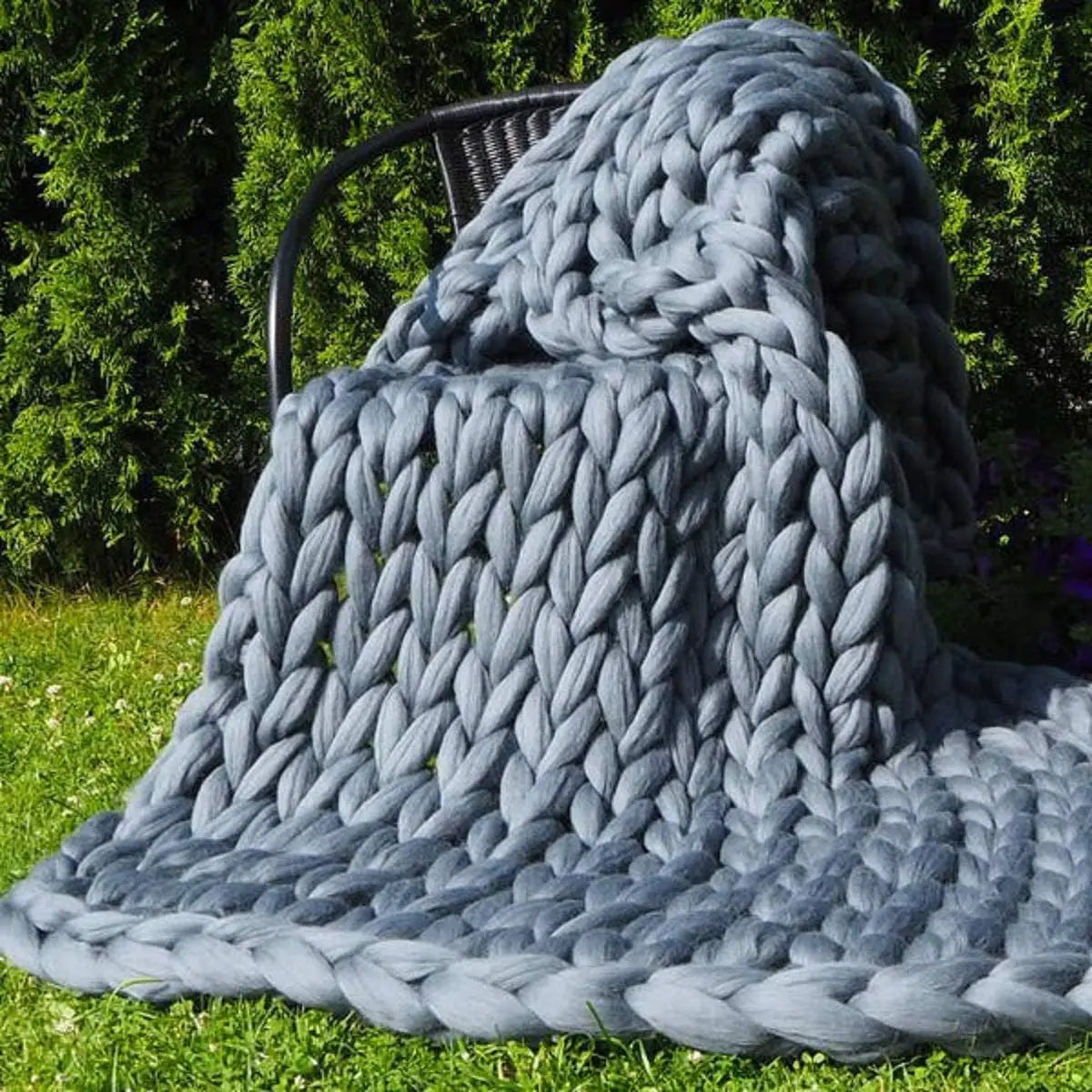 Orthorun | Chunky Knit Blanket – Cozy Wool Blanket for Every Room – Soft & Warm for Sofa and Bed