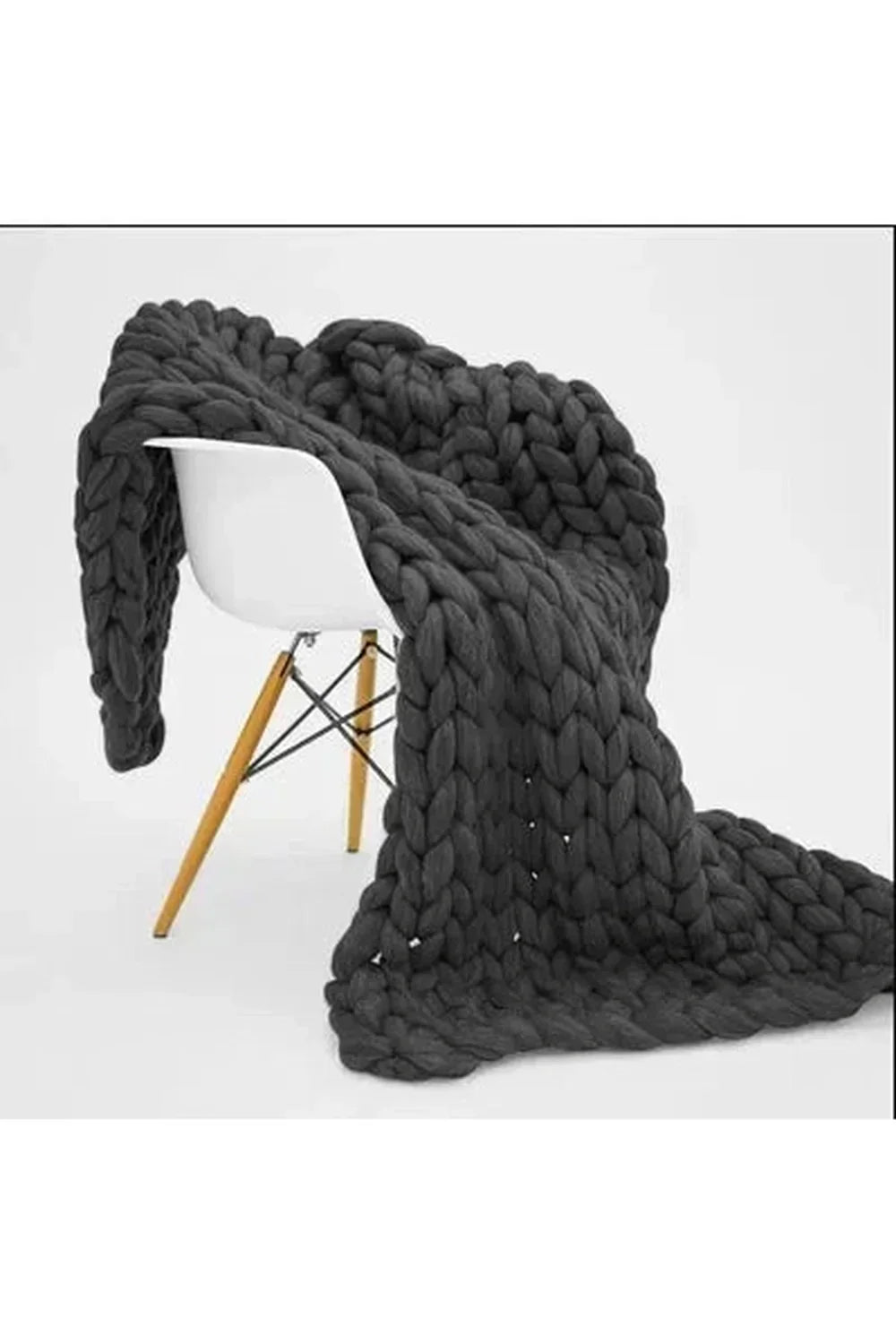 Orthorun | Cozy Knit Chunky Blanket – Thick Handmade Throw for Couch & Bed