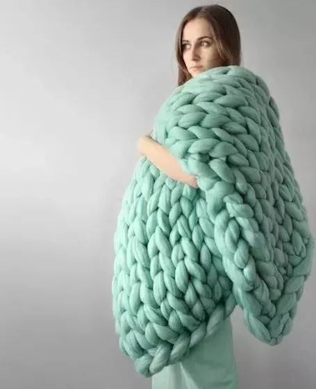 Orthorun | Chunky Knit Blanket – Cozy Wool Blanket for Every Room – Soft & Warm for Sofa and Bed