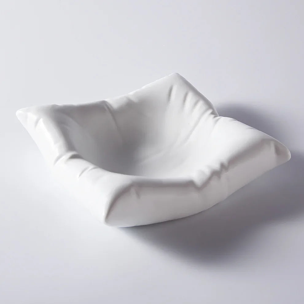 Orthorun | Ceramic Artistic Pillow Shape Food Plate