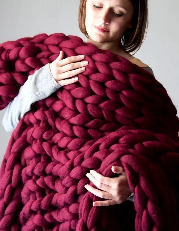 Orthorun | Chunky Knit Blanket – Cozy Wool Blanket for Every Room – Soft & Warm for Sofa and Bed