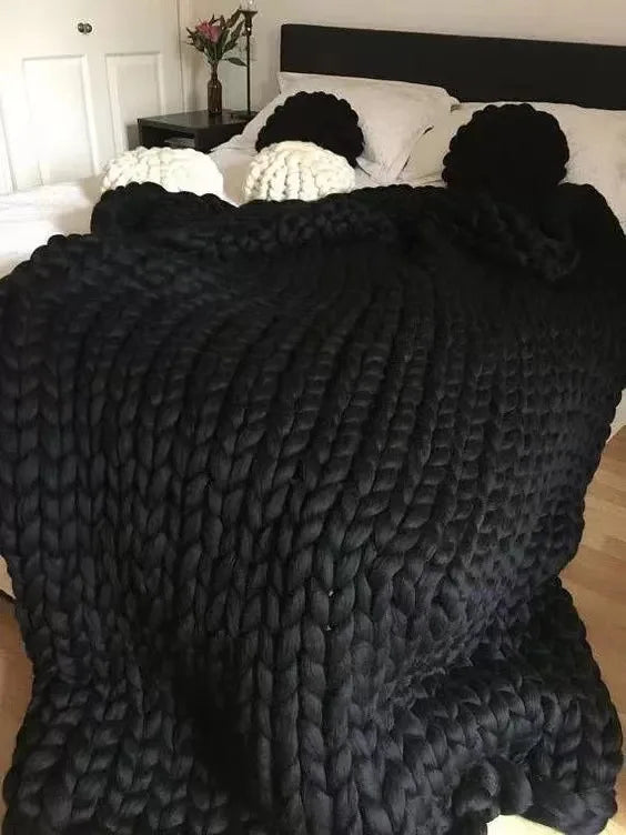 Orthorun | Chunky Knit Blanket – Cozy Wool Blanket for Every Room – Soft & Warm for Sofa and Bed