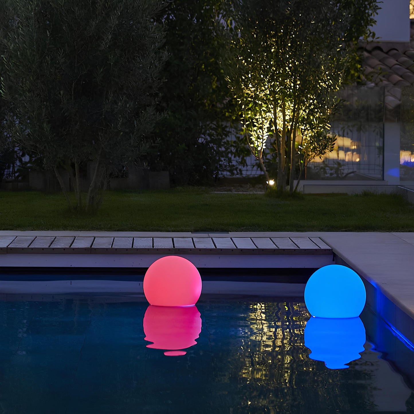 Orthorun | Wireless Mood Lamp for Indoor & Outdoor - LumaSphere